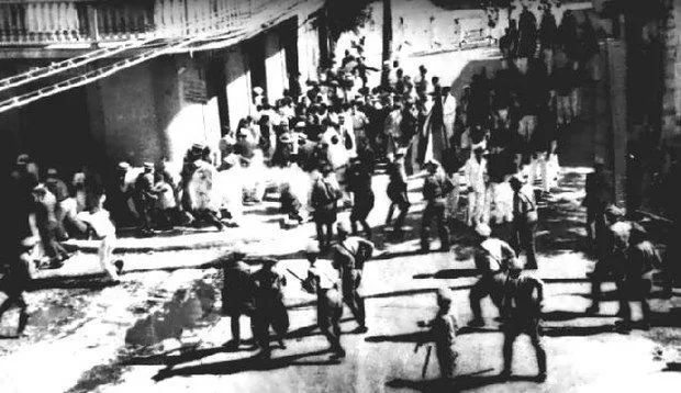 El 30 de octubre de 1950 se produjo el Grito de Jayuya. Un reducido grupo de nacionalistas puertorriqueños se alzó en armas para liberar la isla de los estadounidenses. La insurrección fue duramente reprimida por la Guardia Nacional.
