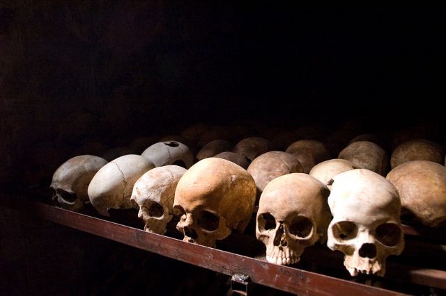 Crónica de un genocidio anunciado: hutus y tutsis