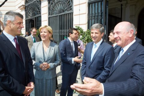 La importancia de Kosovo en la política española