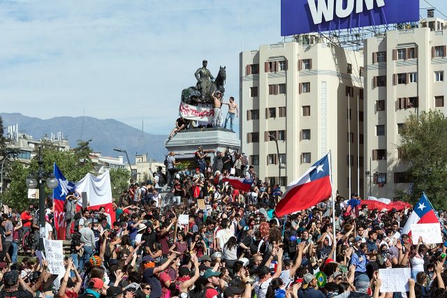 El estallido de 30 años de descontento en Chile