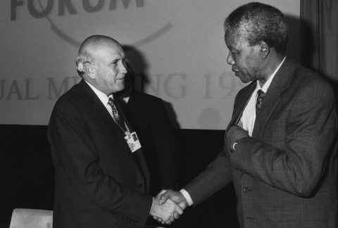 De por qué los afrikáners le entregaron Sudáfrica a Mandela