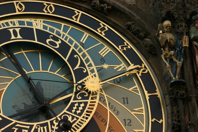 Geopolítica del tiempo: historia del poder y los calendarios