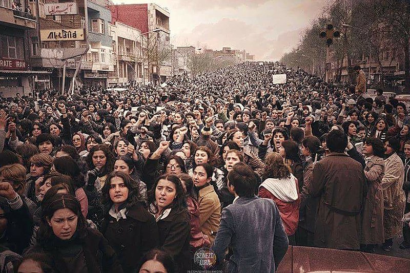 Protestas de mujeres en Irán