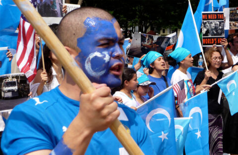 Defender a los uigures o llevarse bien con China: el dilema de los países musulmanes