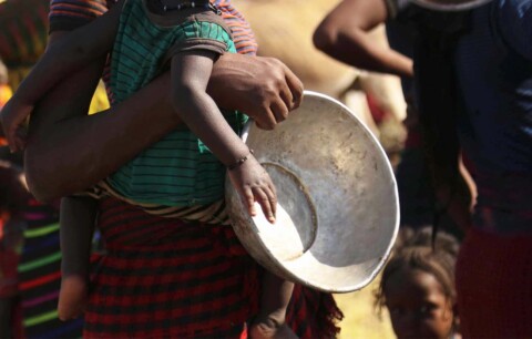 Matar de hambre para ganar la guerra: la otra estrategia del Gobierno etíope contra los rebeldes