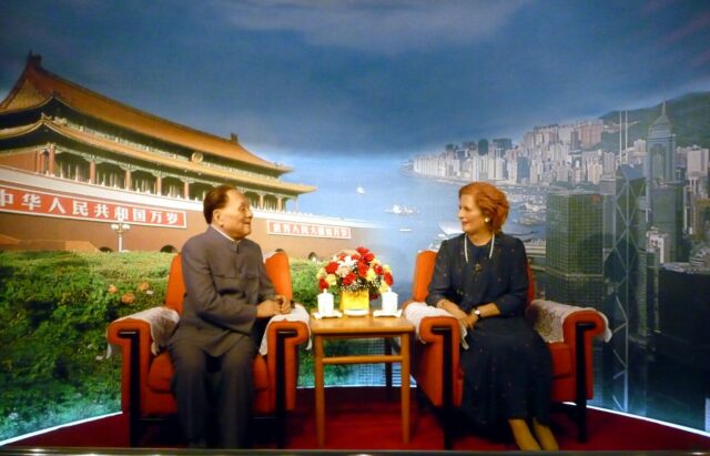 19 de diciembre de 1984: el Reino Unido se compromete a entregar Hong Kong a China