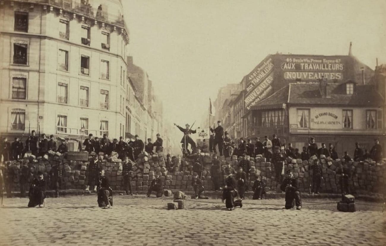 18 de marzo de 1871: se establece la Comuna de París, la ciudad hecha insurrección