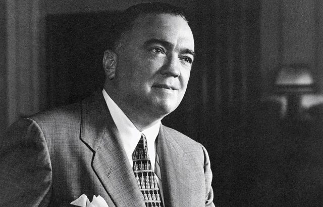 10 de mayo de 1924: el FBI queda bajo el mando de J. Edgar Hoover, quien se mantendría medio siglo