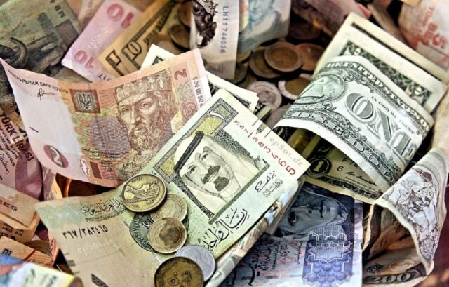 ¿Qué es el mercado de divisas y cómo funciona?