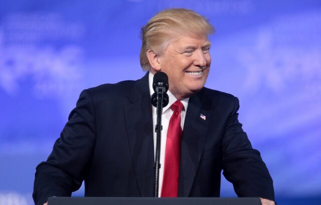 Trump arrasa en Iowa: nadie puede pararle