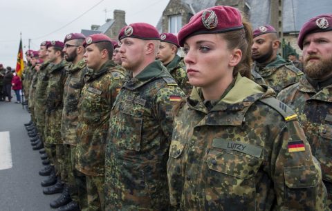 La UE aprende el lenguaje de la guerra: más inversión y nuevo comisario de Defensa