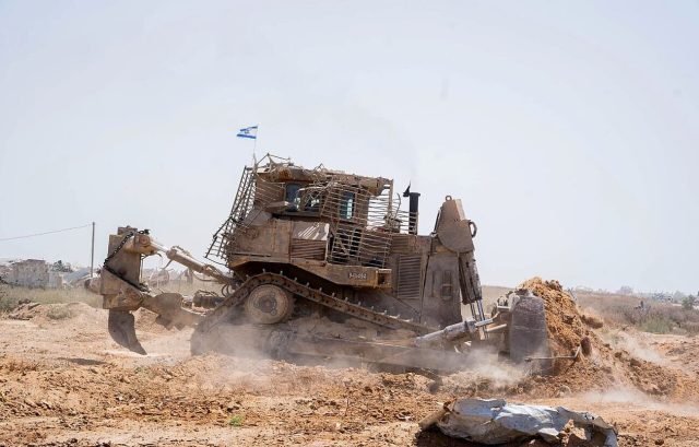 Mientras se negocia la paz en Gaza, Israel se acerca a la guerra con Irán