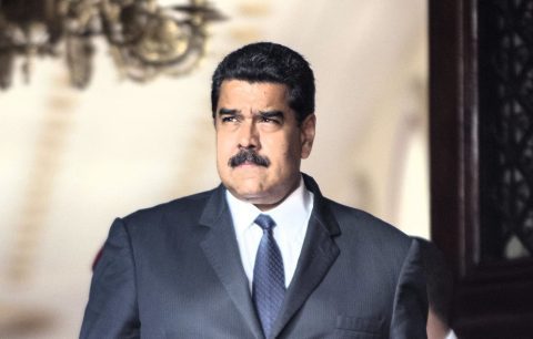 Represión y aislamiento: Maduro ya sólo puede atrincherarse para sobrevivir