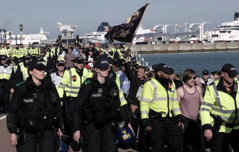 Contra la inmigración: el nuevo consenso europeo es de la ultraderecha