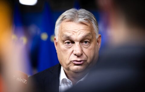 Adiós a Orbán, no al orbanismo: ¿un ideólogo para la ultraderecha europea?