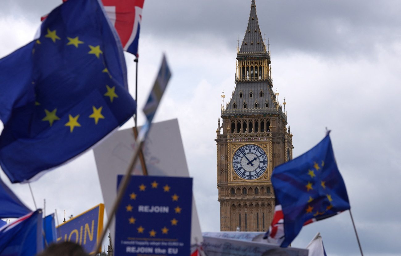 La paradoja británica: rechazar el ‘brexit’, apoyar a Farage