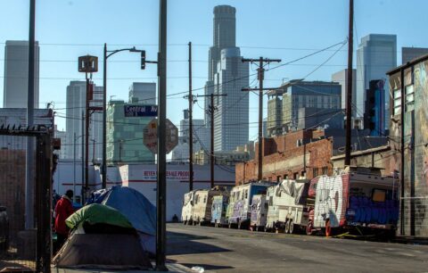 Los Ángeles, la “capital del deporte” donde revientan los problemas de Estados Unidos