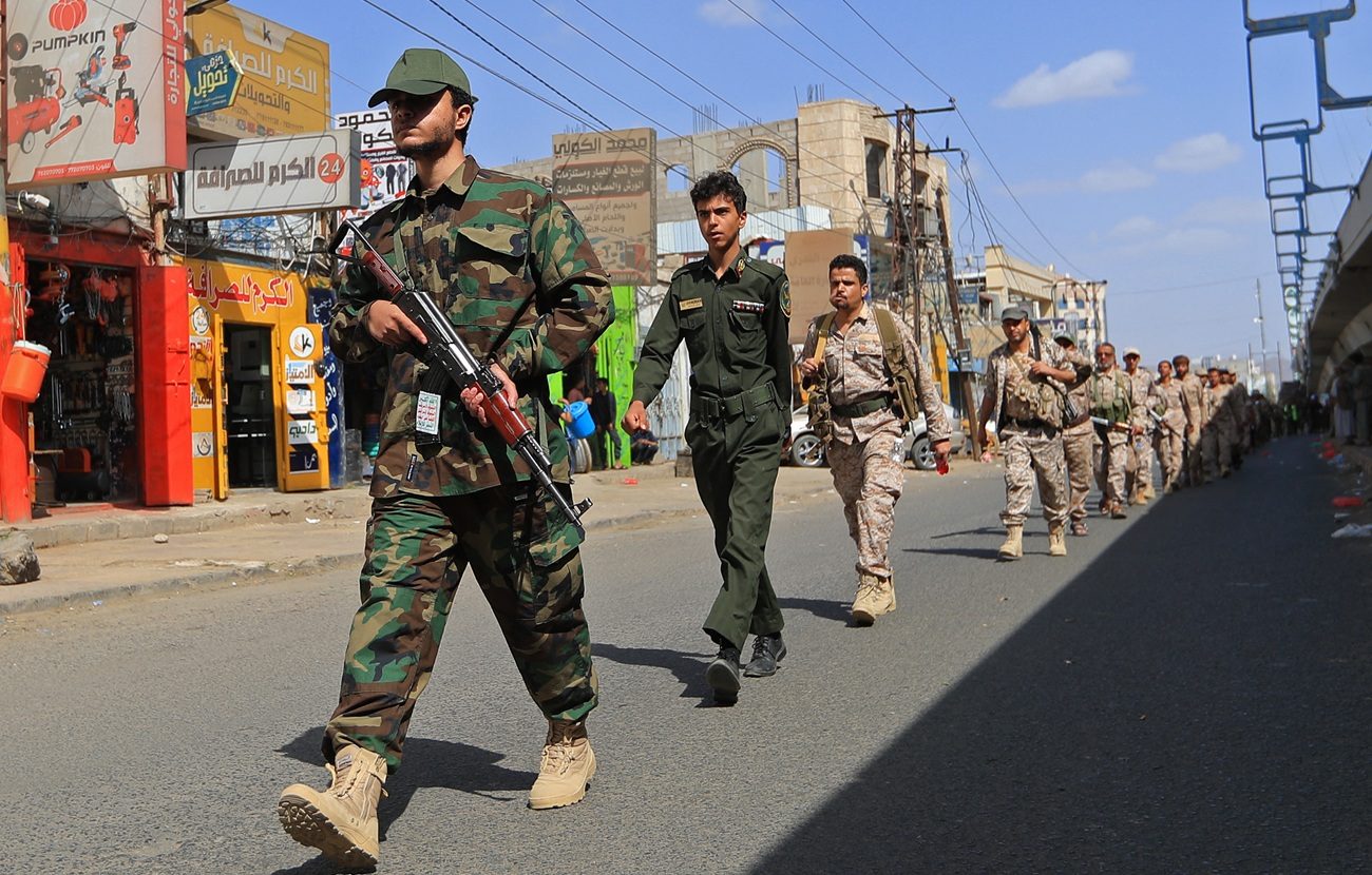 Los hutíes: guerra civil, escalada regional, impacto global