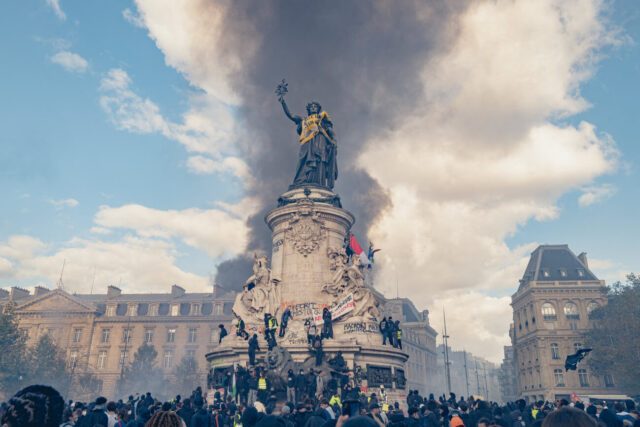 Los jóvenes toman las calles. ¿Un nuevo otoño caliente en Europa?